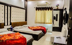 Hotel Shree Dwarkadhish